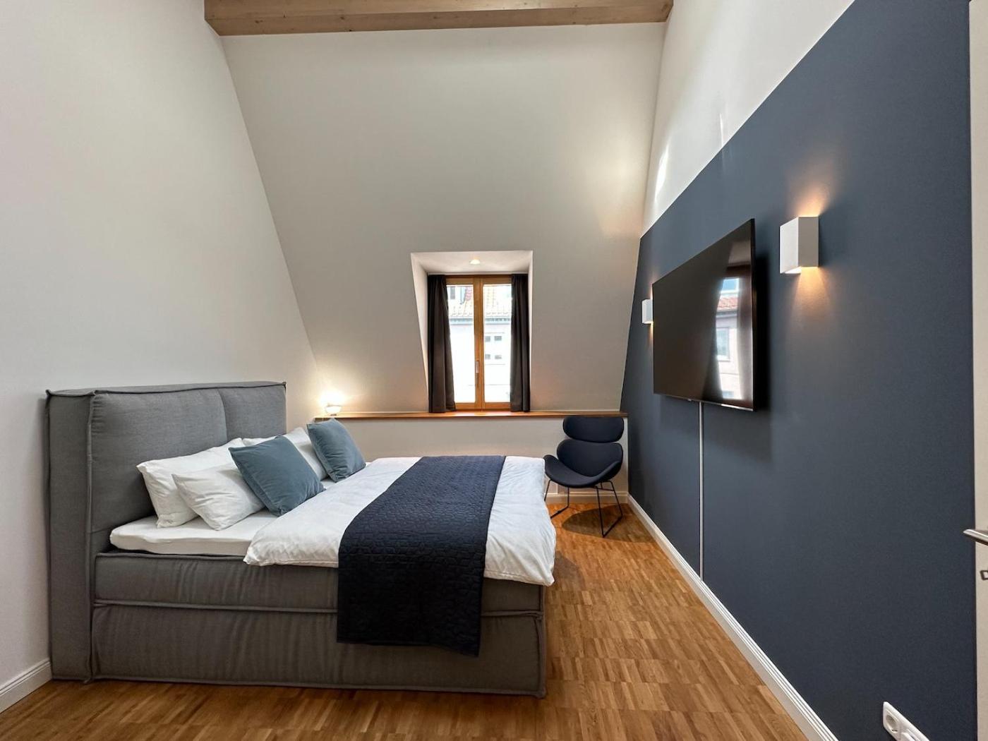 Truly - Viel Platz Fuer Business & Familie - Modern, Garage, Fahrstuhl Augsburg Exterior foto